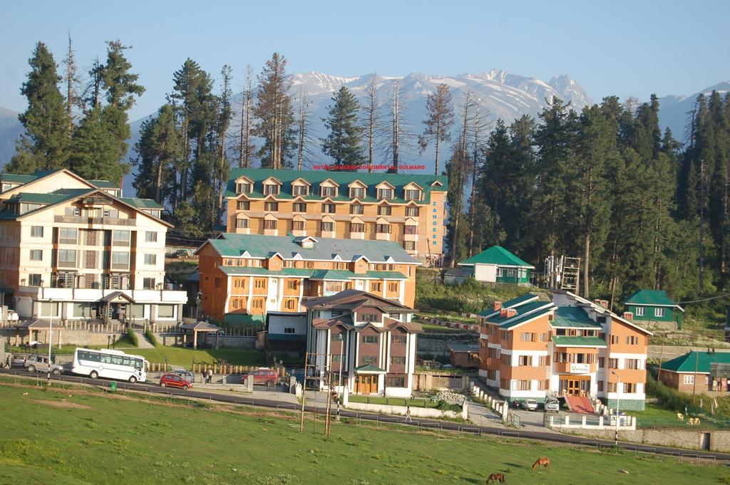 Hotel Zahgeer Continental 古尔马尔格 外观 照片